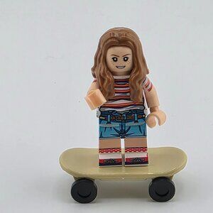 MAX MAYFIELD Minifigure STRANGER THINGS Lego Compatible Sadie Sink Minifigure